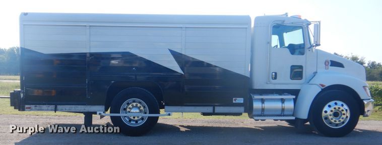 image for item FT9483 2009 Kenworth T270 delivery truck