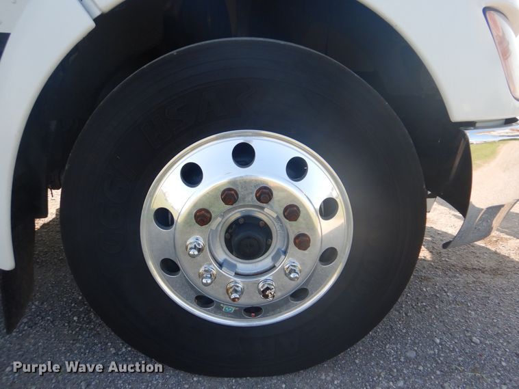 image for item FT9483 2009 Kenworth T270 delivery truck