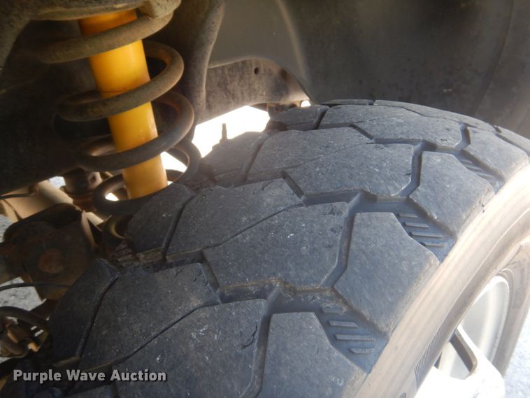 image for item FT9485 2008 Dodge Ram 5500HD bucket truck