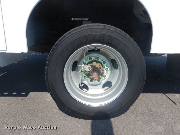 image for item FT9485 2008 Dodge Ram 5500HD bucket truck