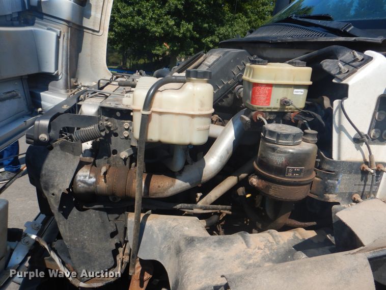 image for item FT9486 2008 Chevrolet C5500 bucket truck