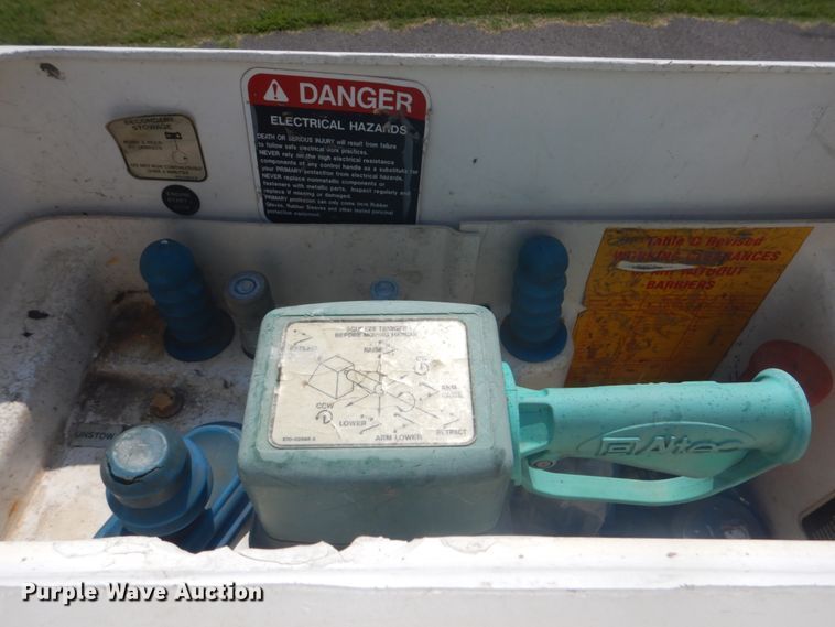 image for item FT9486 2008 Chevrolet C5500 bucket truck