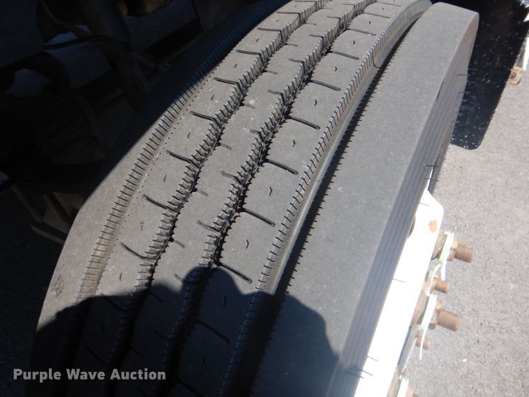 image for item FT9486 2008 Chevrolet C5500 bucket truck