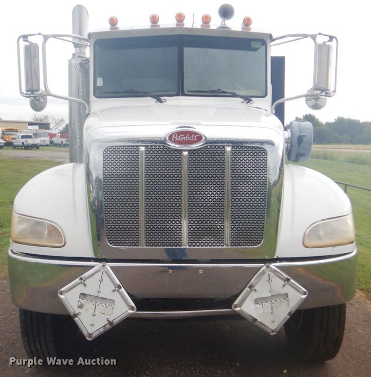 image for item FT9496 2008 Peterbilt 340 flatbed truck