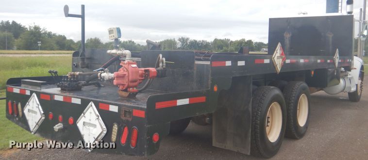 image for item FT9496 2008 Peterbilt 340 flatbed truck