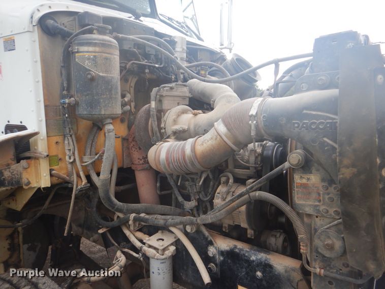 image for item FT9496 2008 Peterbilt 340 flatbed truck