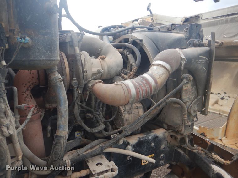 image for item FT9496 2008 Peterbilt 340 flatbed truck