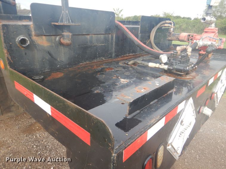 image for item FT9496 2008 Peterbilt 340 flatbed truck