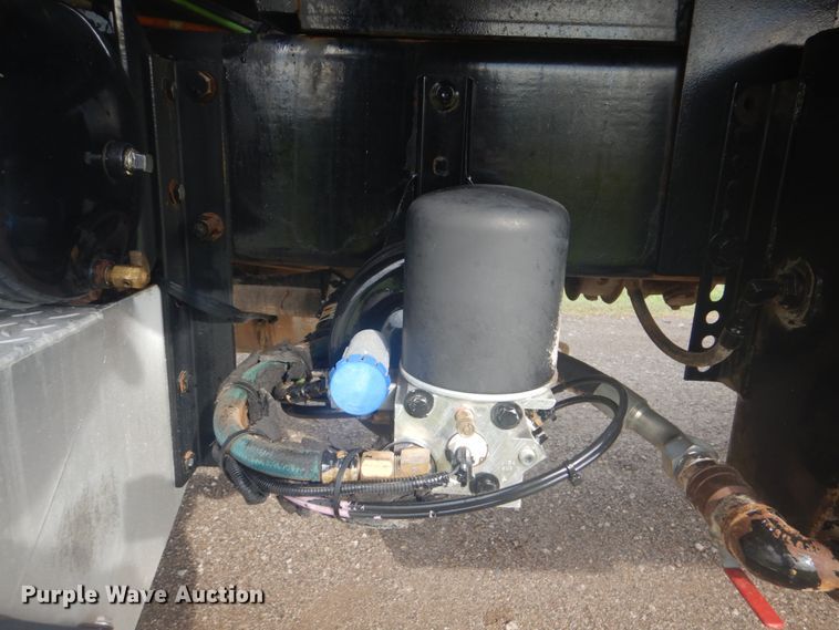 image for item FT9496 2008 Peterbilt 340 flatbed truck