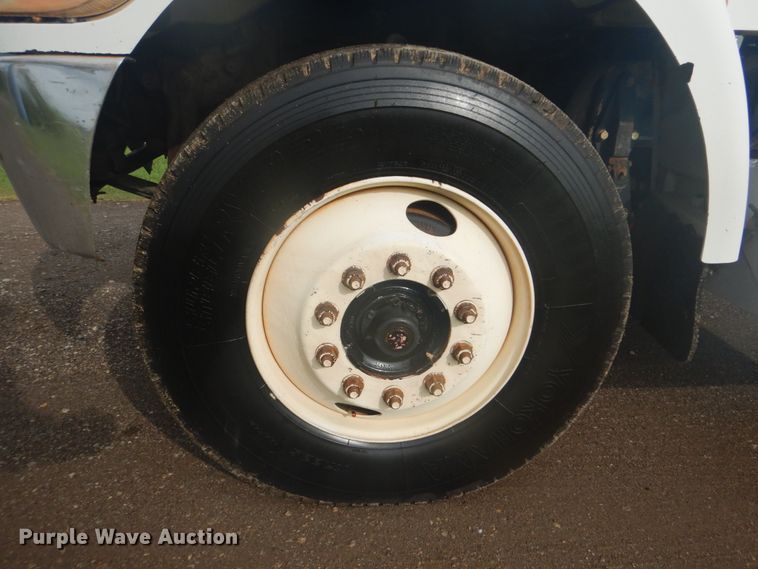 image for item FT9496 2008 Peterbilt 340 flatbed truck