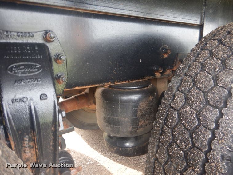 image for item FT9496 2008 Peterbilt 340 flatbed truck