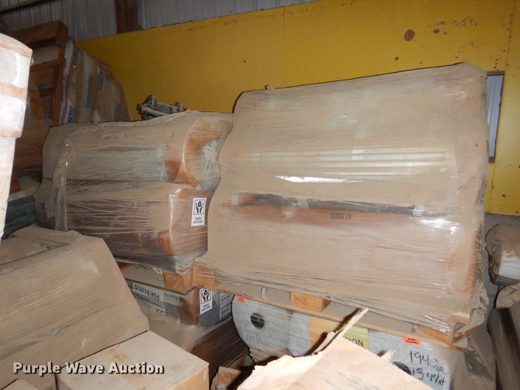 image for item FU9488 Approximately 20 pallets of fiberglass rolls