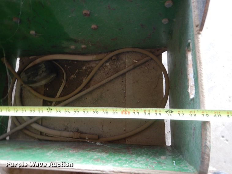 image for item FU9489 Rock box