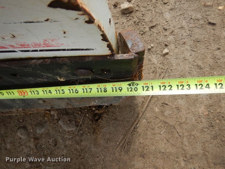 image for item FU9517 2005 Ford F350 Super Duty Crew Cab pickup truck