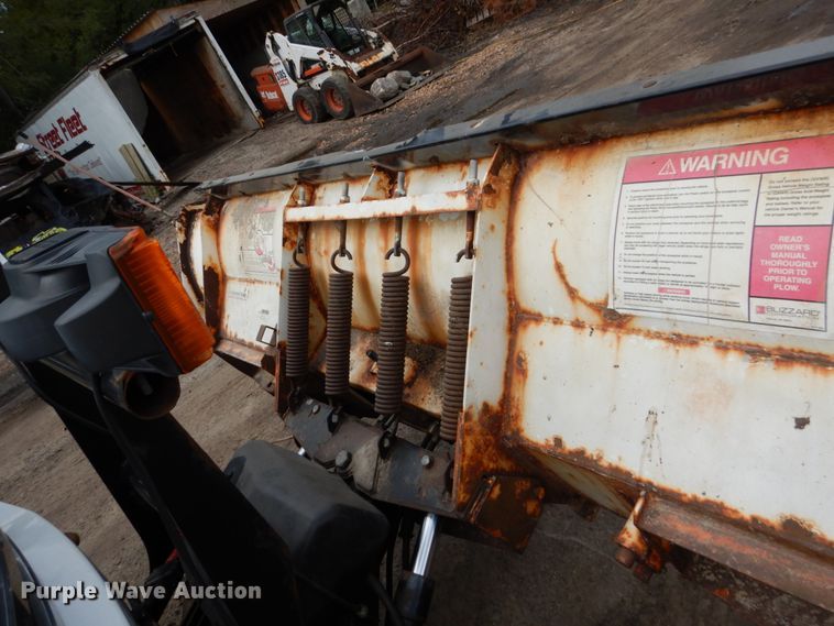 image for item FU9518 2005 Ford F350 Super Duty Crew Cab pickup truck