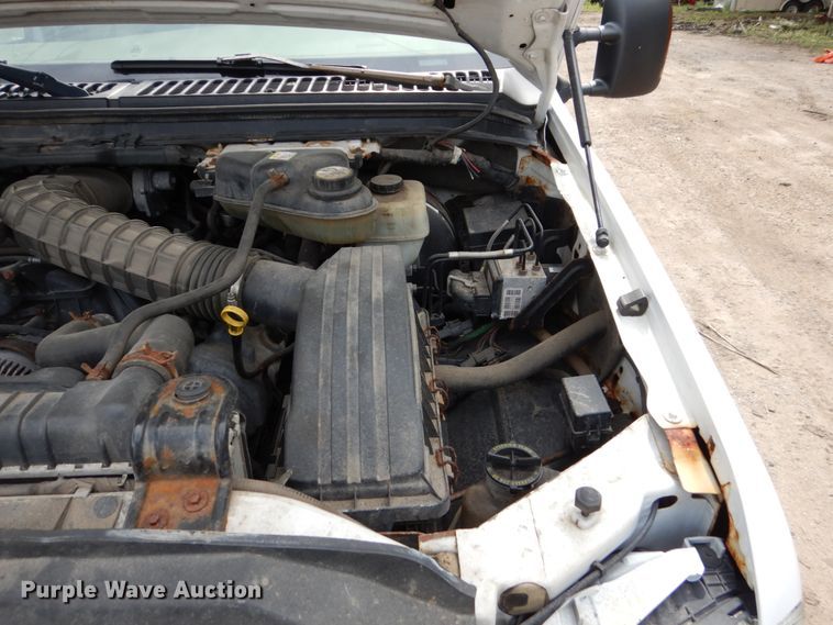 image for item FU9518 2005 Ford F350 Super Duty Crew Cab pickup truck