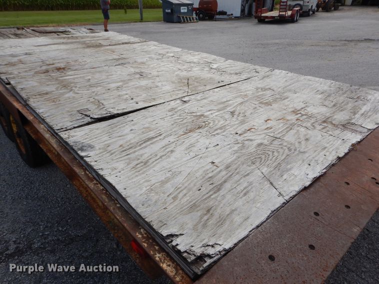 image for item GC9268 1990 shop built tilt deck equipment trailer