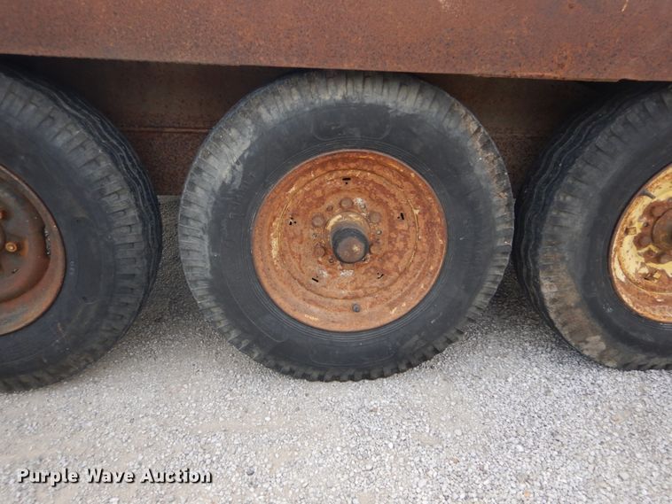 image for item GC9268 1990 shop built tilt deck equipment trailer