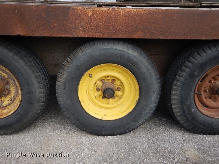 image for item GC9268 1990 shop built tilt deck equipment trailer