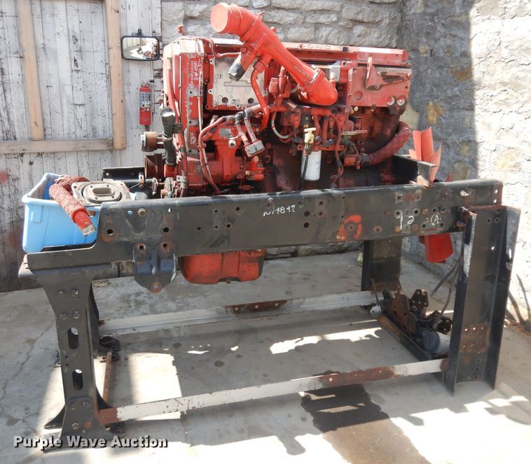 image for item GI9257 2004 Cummins ISX 15.0L diesel engine