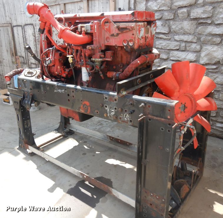 image for item GI9257 2004 Cummins ISX 15.0L diesel engine