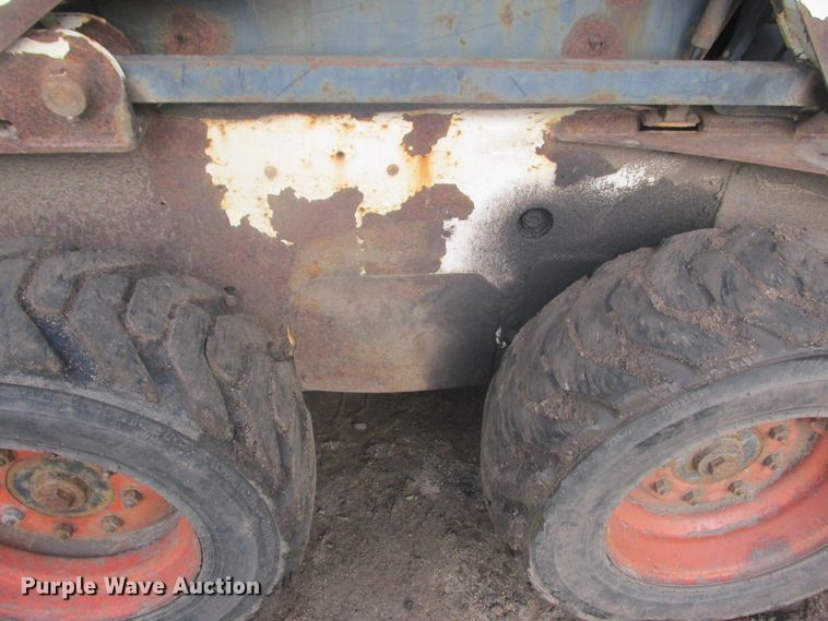 image for item DA8327 2002 Bobcat S185 skid steer