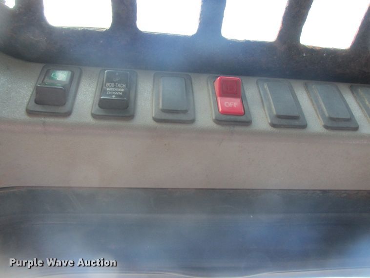 image for item DA8327 2002 Bobcat S185 skid steer