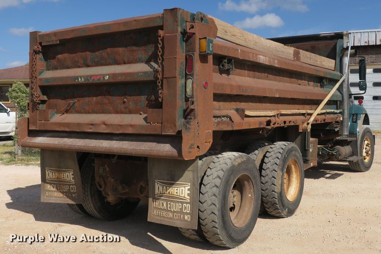 image for item DB10188 2006 International 7400 dump truck
