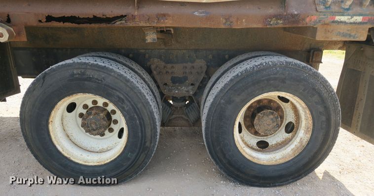 image for item DB10188 2006 International 7400 dump truck
