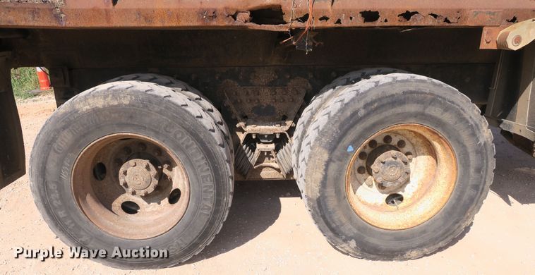 image for item DB10188 2006 International 7400 dump truck