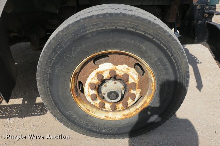 image for item DB10188 2006 International 7400 dump truck