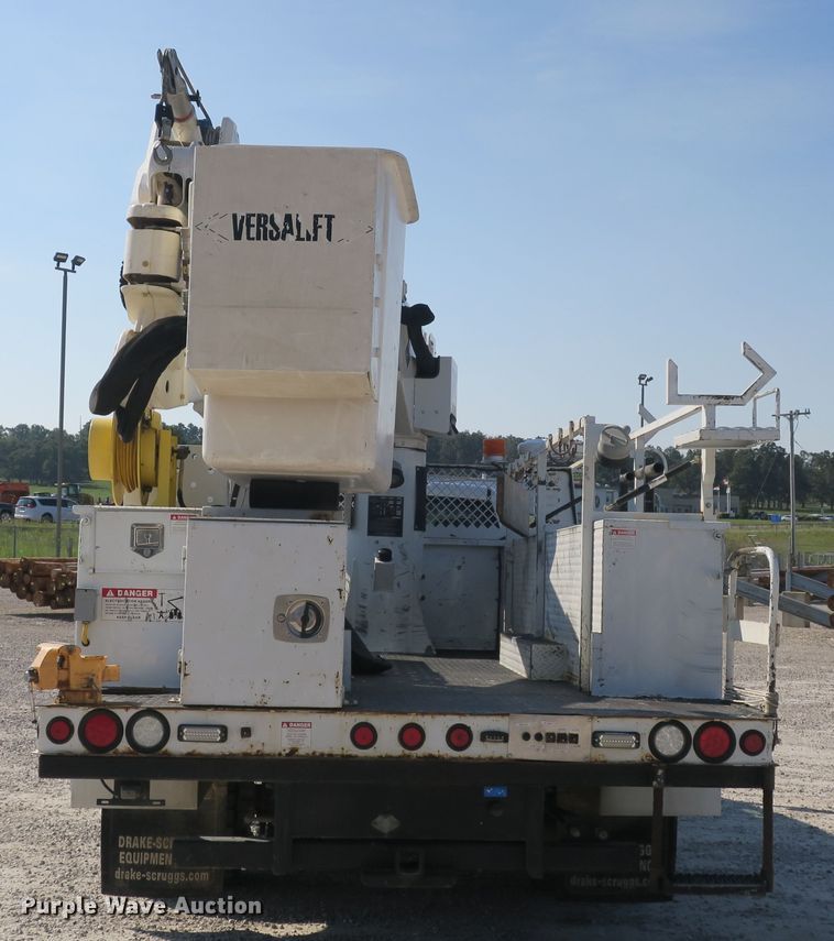 image for item DB10198 2013 Dodge Ram 5500 bucket truck