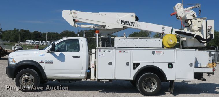 image for item DB10198 2013 Dodge Ram 5500 bucket truck