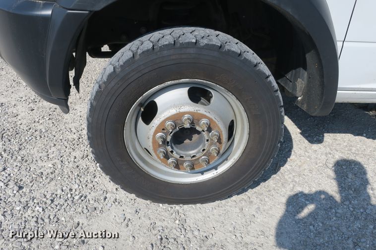 image for item DB10198 2013 Dodge Ram 5500 bucket truck