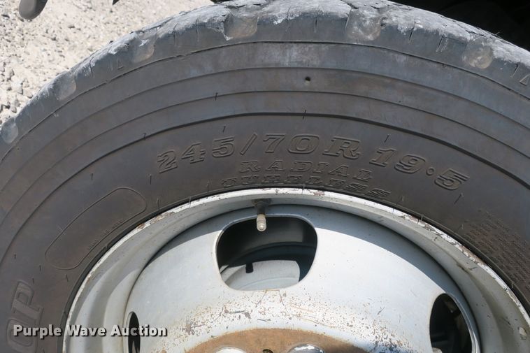 image for item DB10198 2013 Dodge Ram 5500 bucket truck