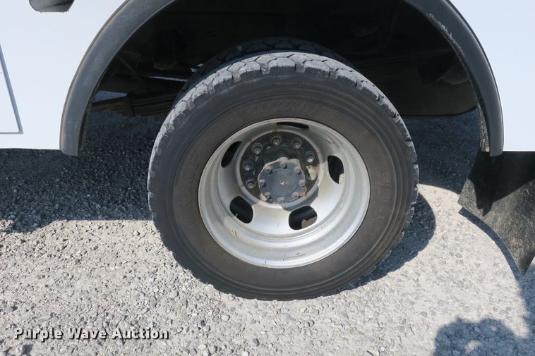 image for item DB10198 2013 Dodge Ram 5500 bucket truck