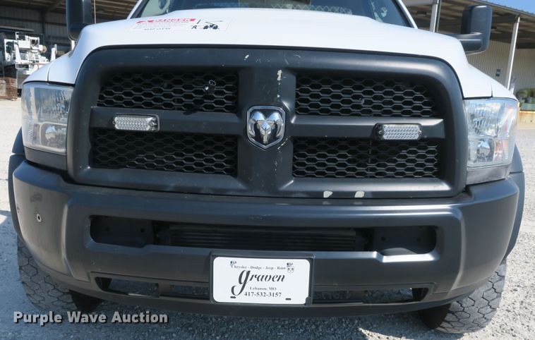 image for item DB10198 2013 Dodge Ram 5500 bucket truck