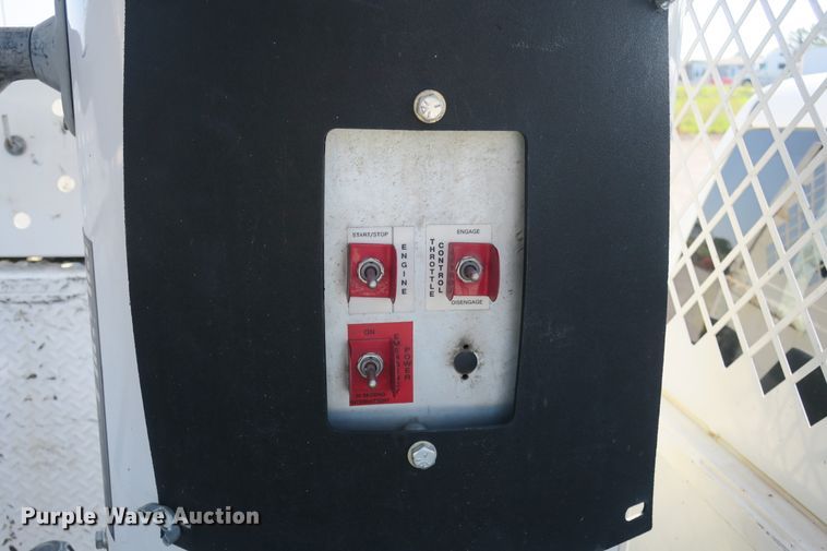 image for item DB10198 2013 Dodge Ram 5500 bucket truck