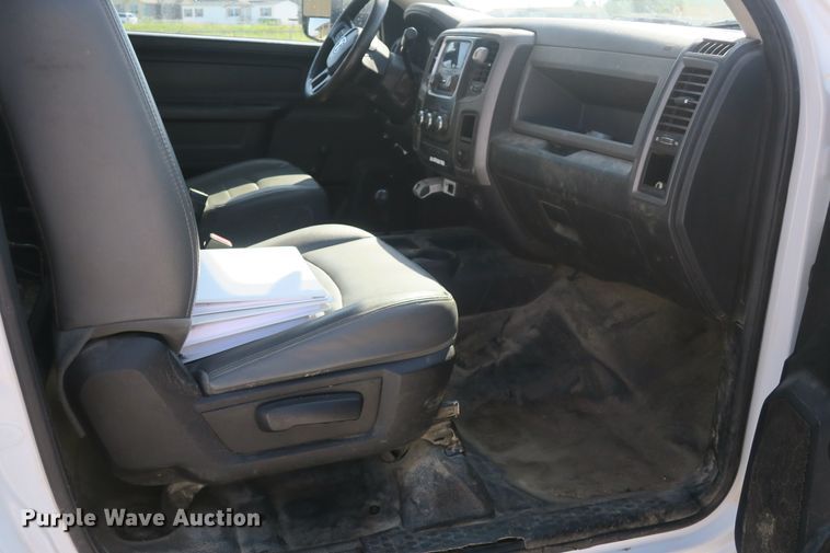 image for item DB10198 2013 Dodge Ram 5500 bucket truck