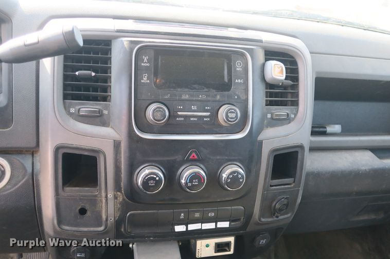 image for item DB10198 2013 Dodge Ram 5500 bucket truck