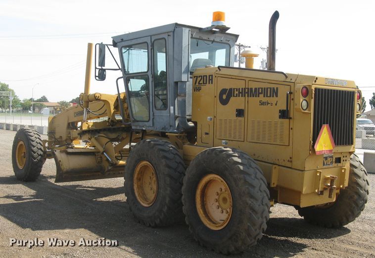 image for item DC1410 1998 Champion 720A VHP motor grader