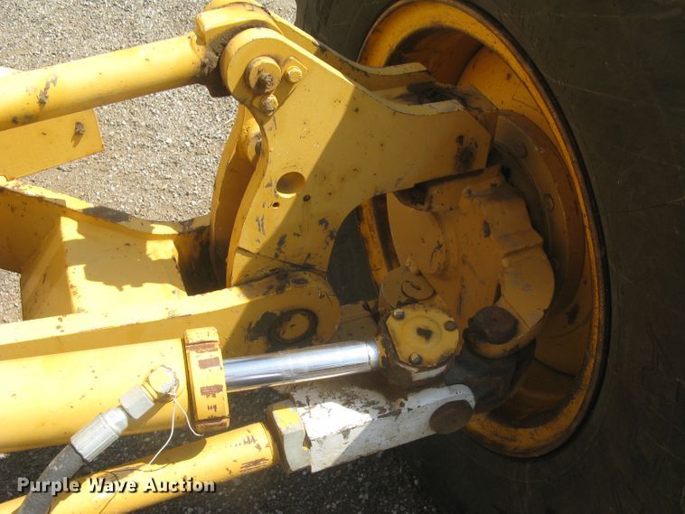 image for item DC1410 1998 Champion 720A VHP motor grader