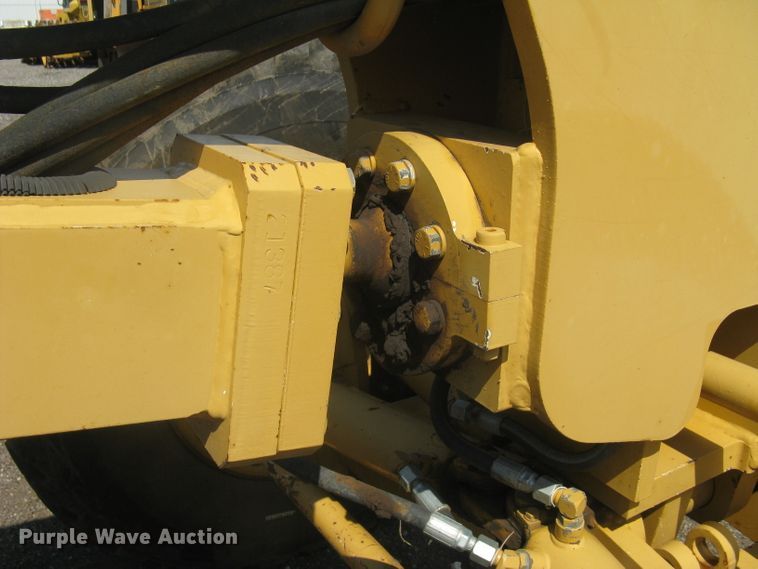image for item DC1410 1998 Champion 720A VHP motor grader
