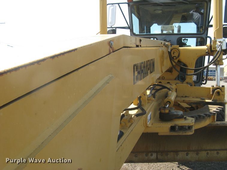 image for item DC1410 1998 Champion 720A VHP motor grader