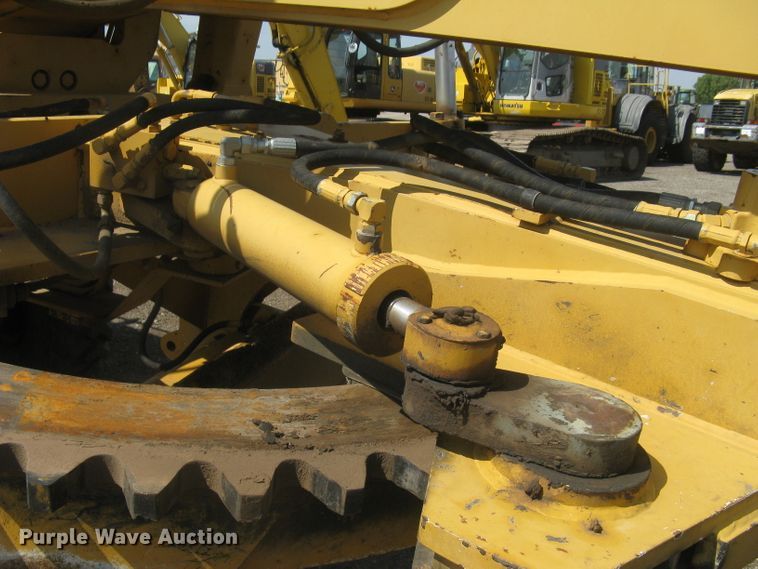 image for item DC1410 1998 Champion 720A VHP motor grader