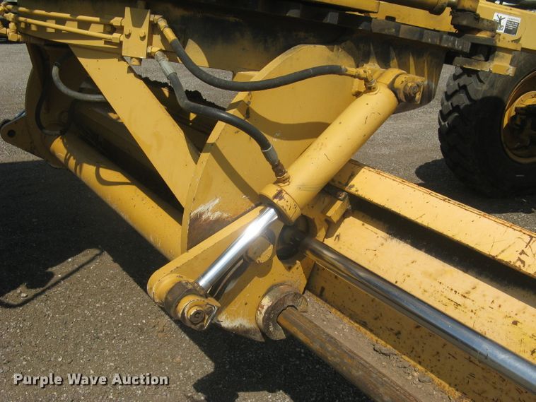 image for item DC1410 1998 Champion 720A VHP motor grader