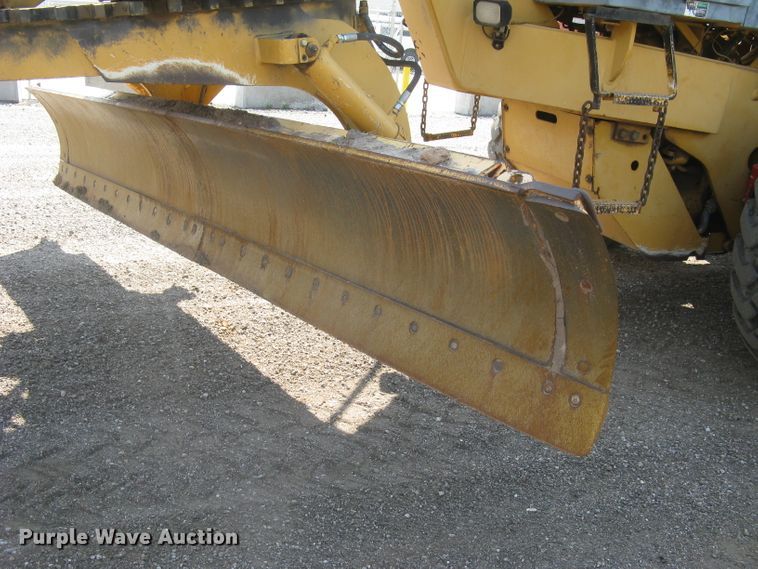 image for item DC1410 1998 Champion 720A VHP motor grader