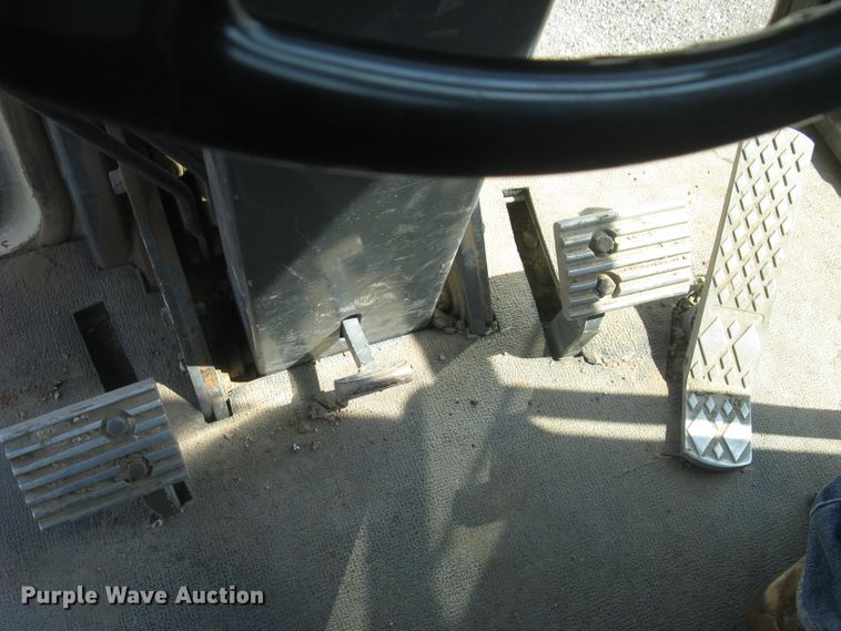 image for item DC1410 1998 Champion 720A VHP motor grader