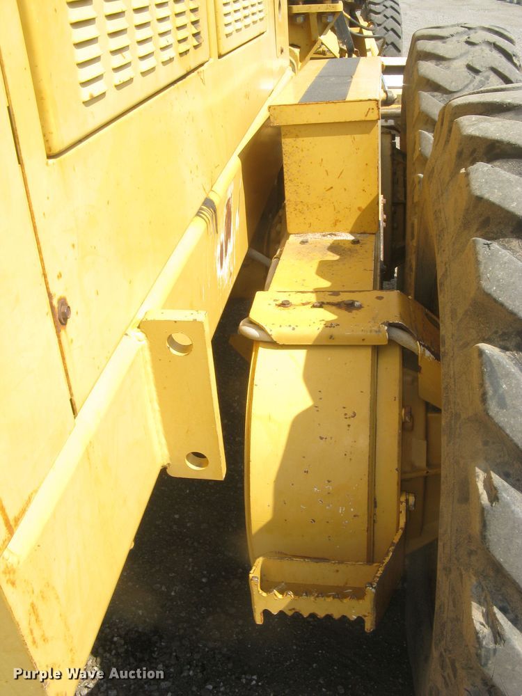 image for item DC1410 1998 Champion 720A VHP motor grader