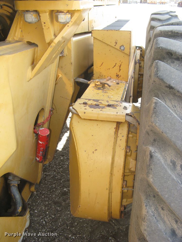 image for item DC1410 1998 Champion 720A VHP motor grader